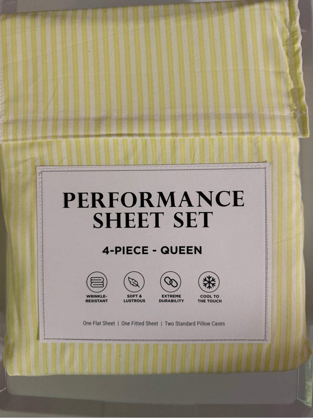 Queen Bed 4-Piece Performance Set Sheet Set